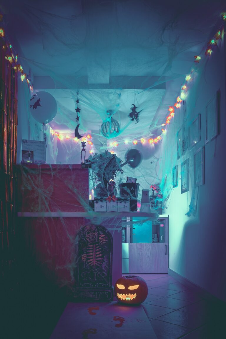 recepcja_salonu_na_halloween